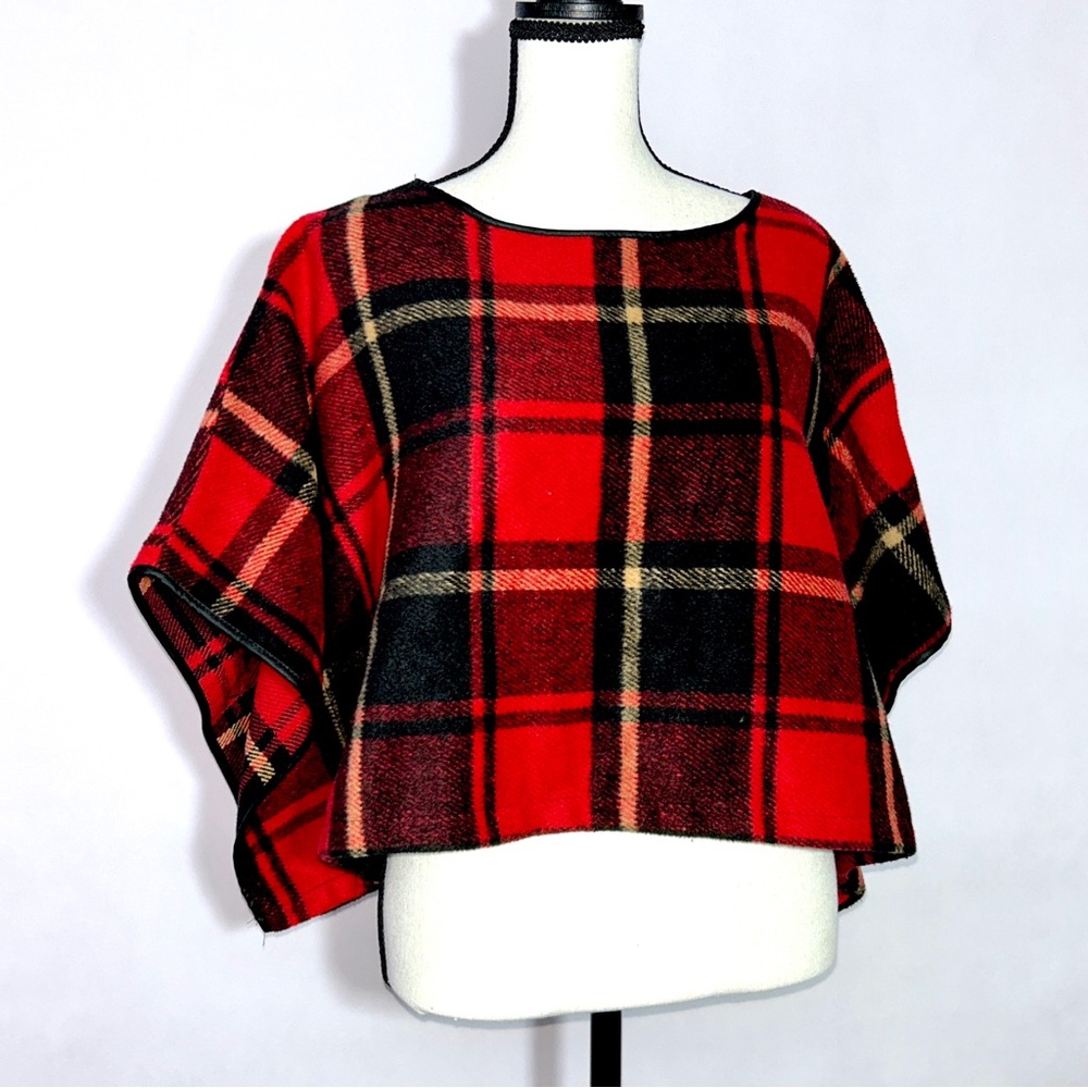 Free People Sz OS Red Black‎ Plaid Cape Poncho Sweater  Small